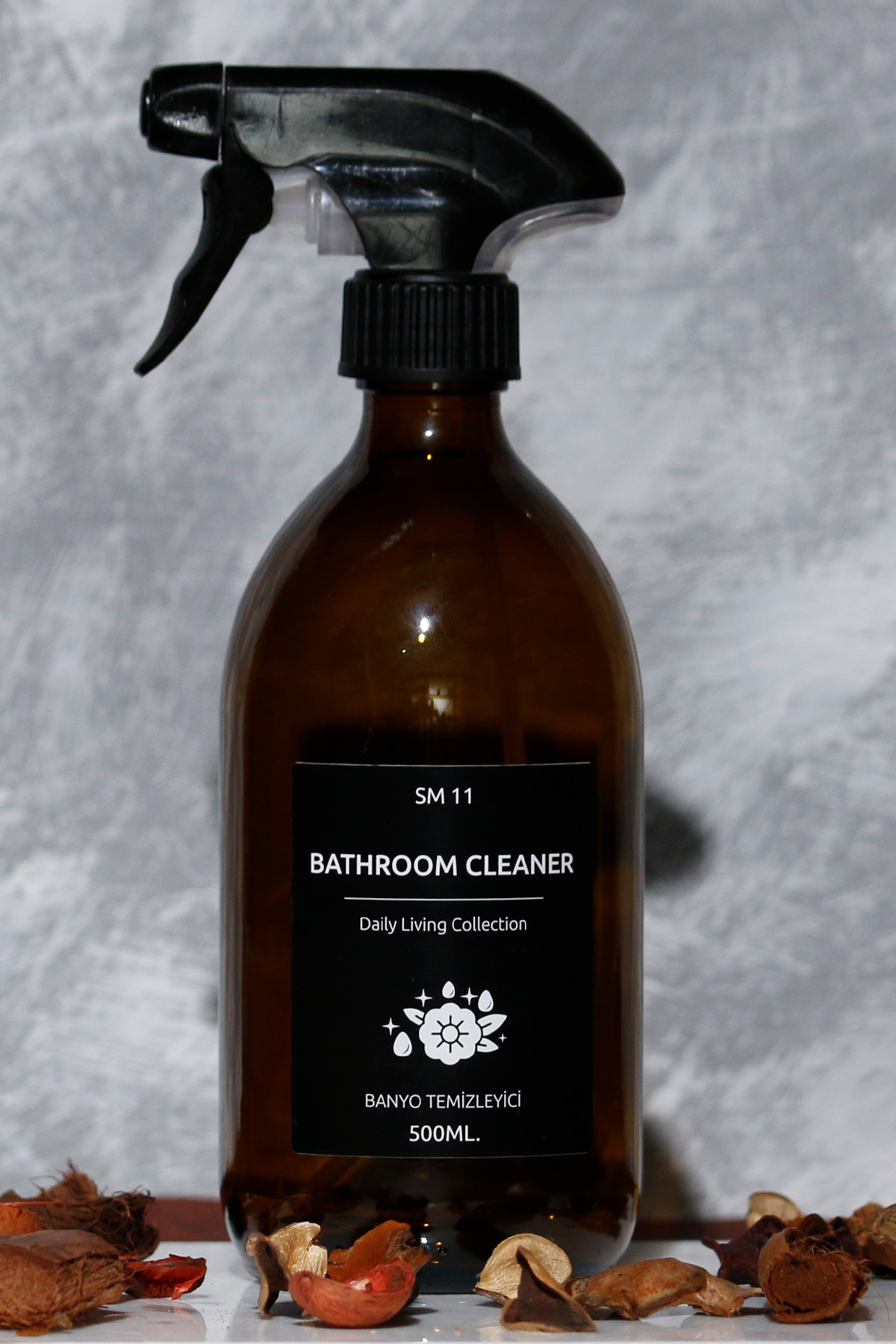 500ml Amber Kahverengi Cam Şişe Banyo Temizleyici Siyah Etiket (Bathroom Cleaner)